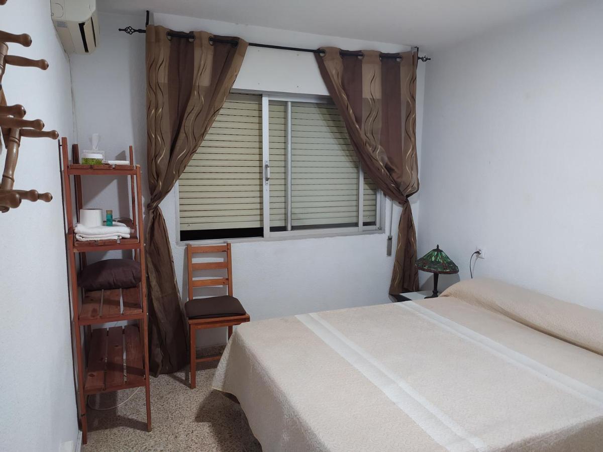 Habitacion Doble En Apartamento Compartido Dream In Malaga, Junto A Vialia Y Playa المظهر الخارجي الصورة